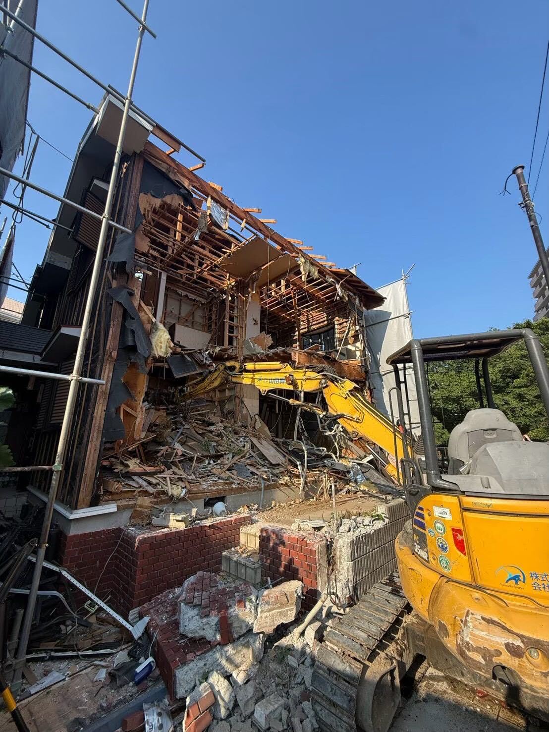 住宅の解体工事・整地